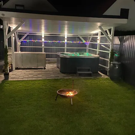 Nemes Apartmanhaz *