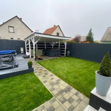 Nemes Apartmanhaz *