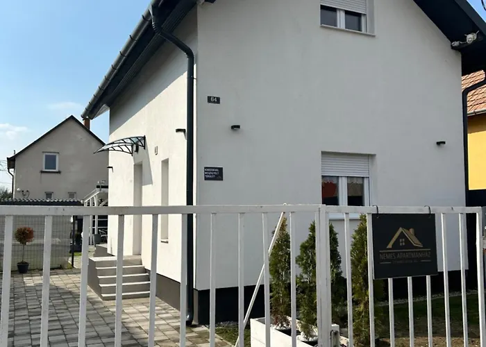 Apartment Nemes Apartmanhaz Toalmas